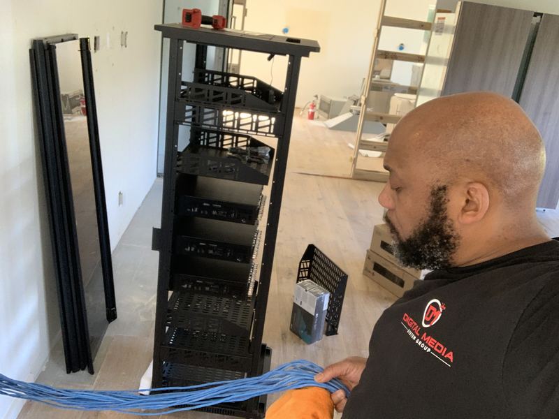 Network equipment rack