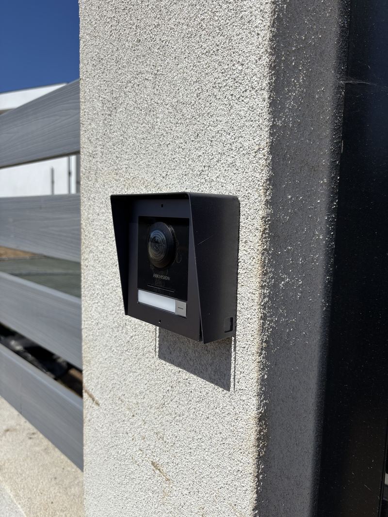 Intercom and entry control